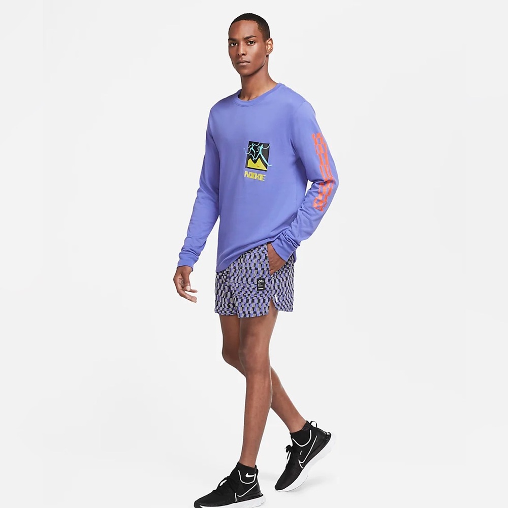 Nike Men's Purple Patterned Athletic Shorts